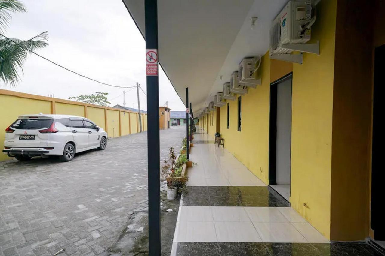 Reddoorz Near Ekowisata Mangrove Belawan Hotel Eksteriør billede